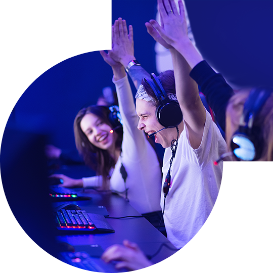 亚星独家双向驱动技术<br>让电竞玩家尽情享受极致高速快感